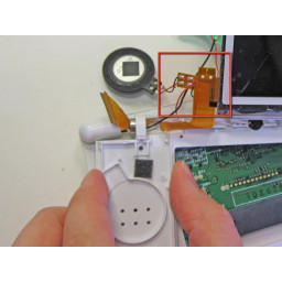 Замена динамика Nintendo DS Lite